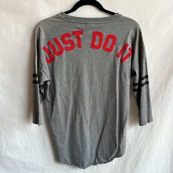 Nike Just Do It gray, black, and red top, size M - Picture 3 of 9